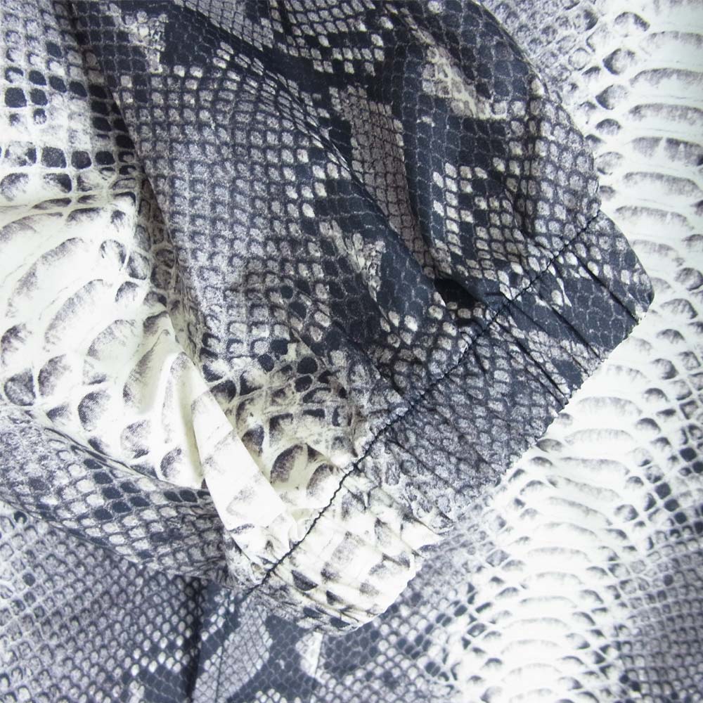 Supreme シュプリーム 18SS × ノースフェイス THE NORTH FACE Snakeskin Taped Seam Coaches Jacket スネーク総柄テープドシームコーチ ブラック系 ホワイト系 M【美品】【中古】