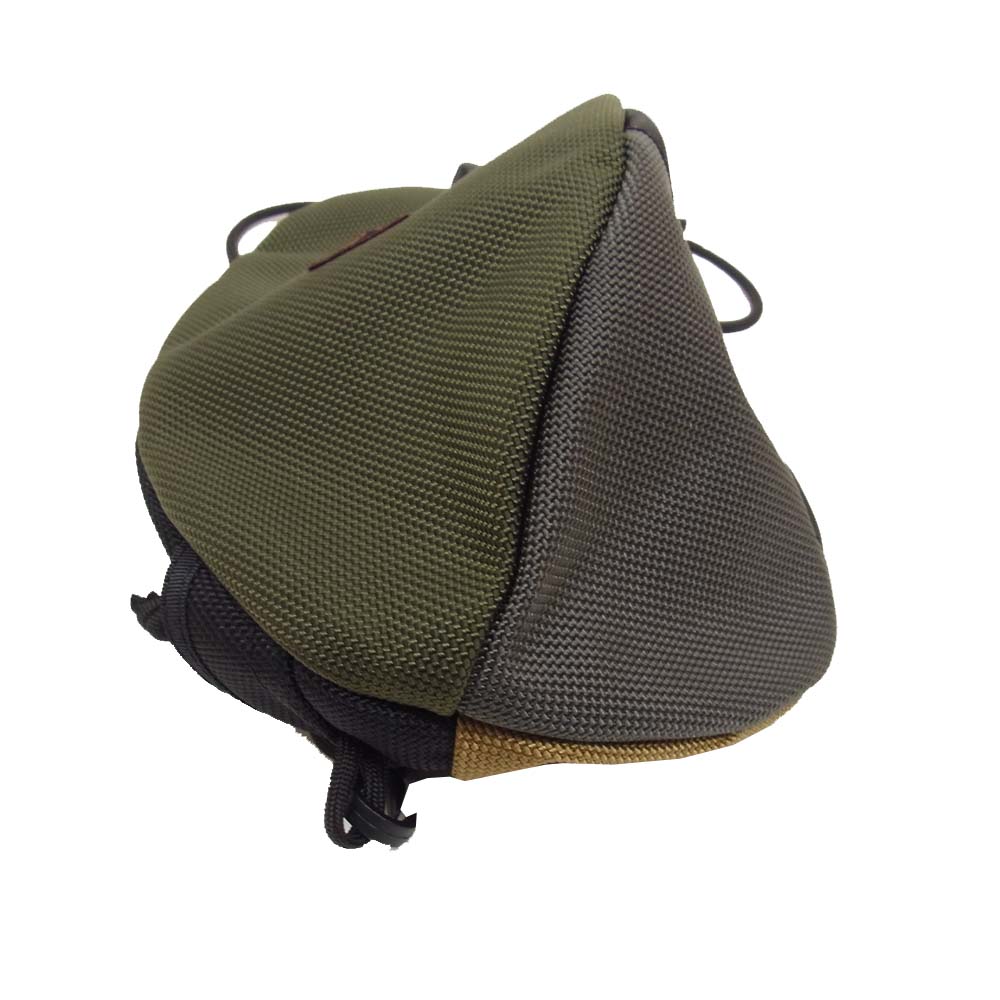 BRIEFING ブリーフィング 20TH ANNIVERSARY PROLATE POUCH CRAZY カーキ系【新古品】【未使用】【中古】