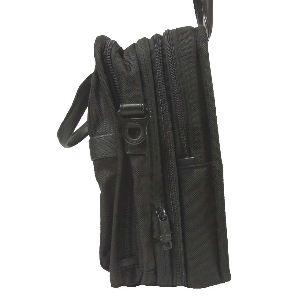 TUMI トゥミ 26145D2 ALPHA2 ミディアム キャパシティ ラップトップ ブリーフ ケース ブラック系【美品】【中古】