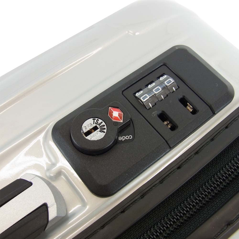 RIMOWA リモワ ルフトハンザ 47L マルチホイール 4輪 シルバー系 ブラック系【美品】【中古】