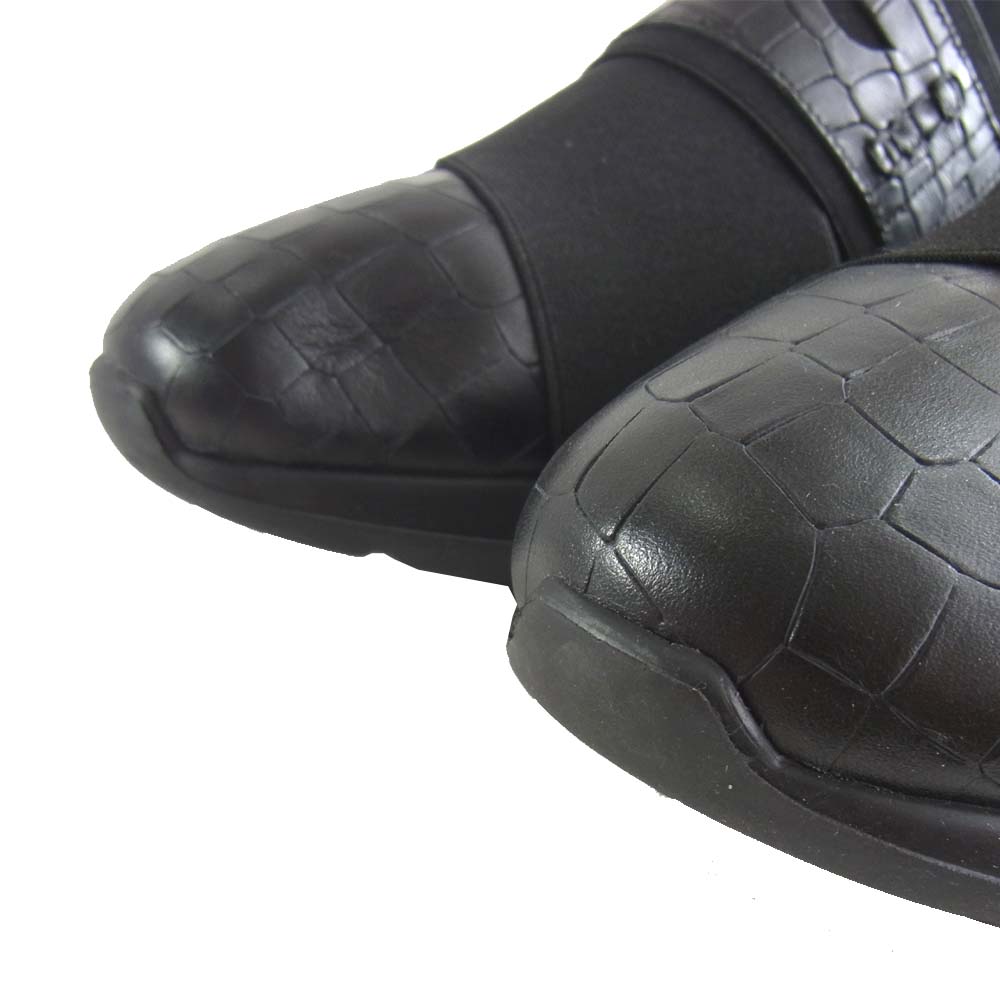 ウノピゥ ウノウグァーレトレ BePositive 型押し スニーカー スリッポン ブラック系 42【中古】