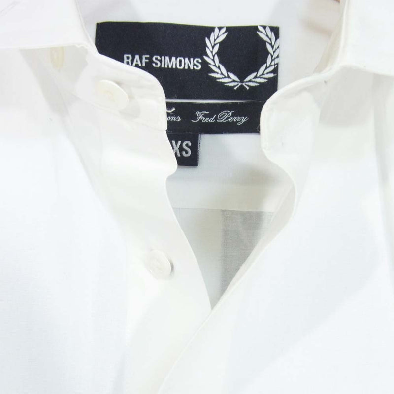 RAF SIMONS ラフシモンズ フレッドペリー Fred Perry 胸刺繍 ボタンダウン ウィングカラー シャツ ホワイト系 XS【中古】