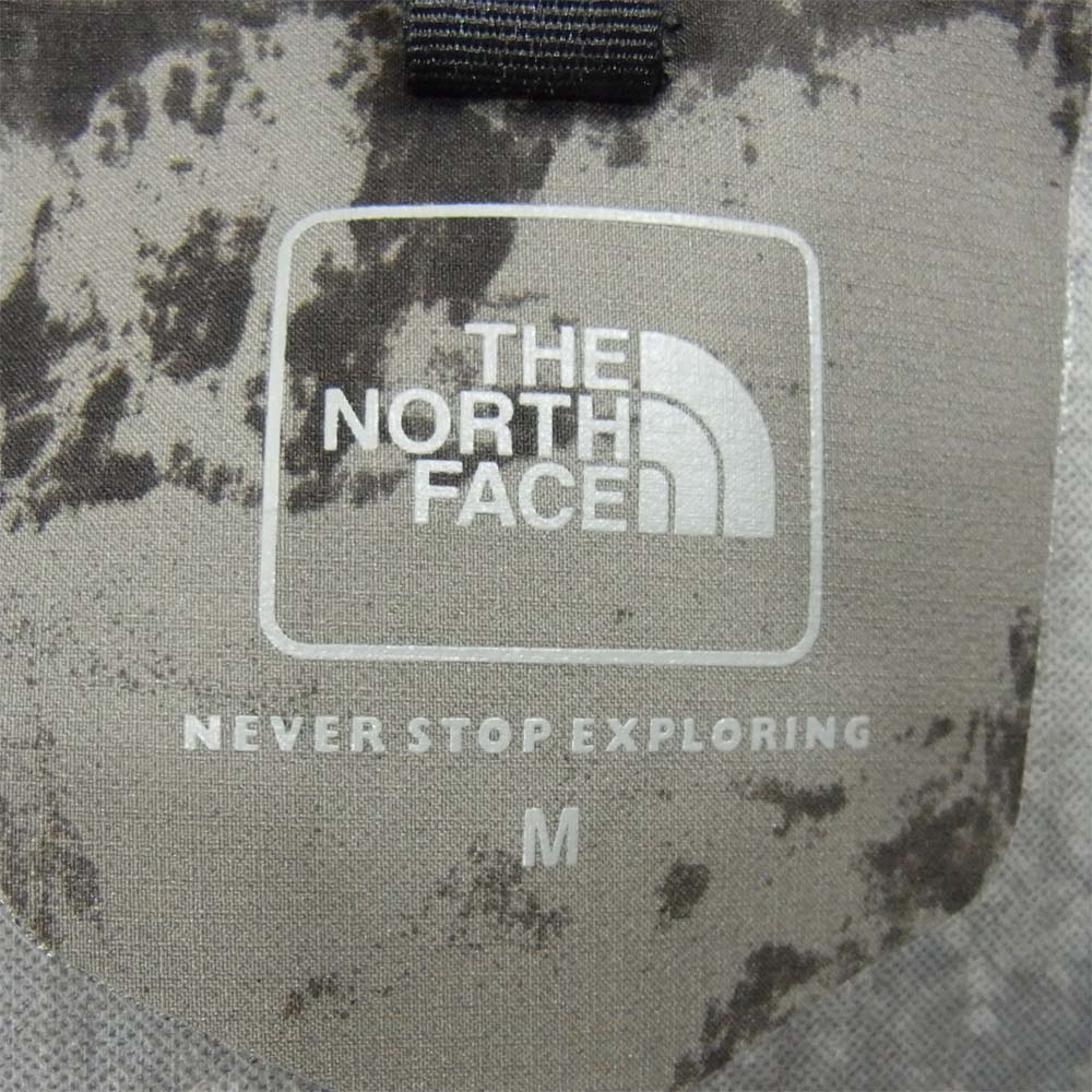 THE NORTH FACE ノースフェイス np71983 Novelty Swallowtail Vent Hoodie カモフラージュ ジップ ブルゾン カーキ系 M【中古】