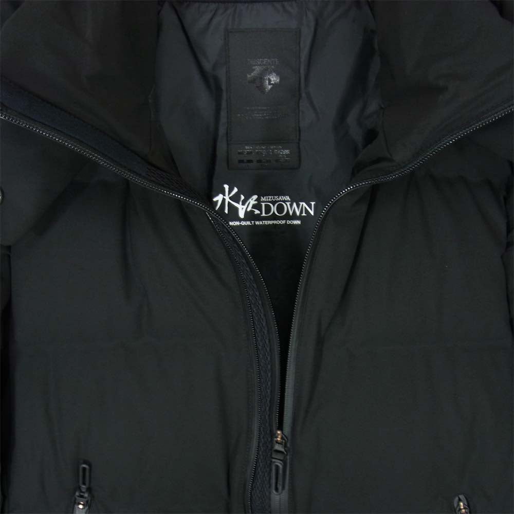 DESCENTE デサント DAMQGK32U 水沢ダウン オルテライン DESCENTE ALLTERRAIN シャトル SHUTTLE ダウン ブラック系 M【極上美品】【中古】