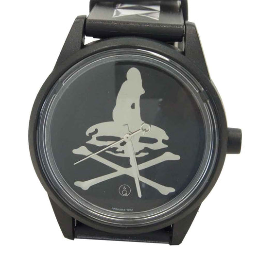 HYSTERIC GLAMOUR ヒステリックグラマー 01183QG04 Q&Q WOMAN ON SKULL SMILE SOLAR 腕時計 ウォッチ ブラック系 表記無し【中古】