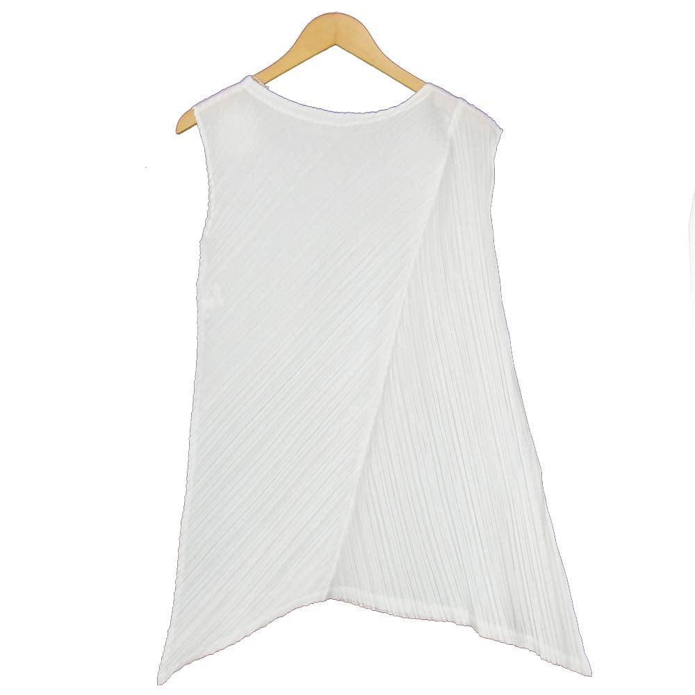 PLEATS PLEASE プリーツプリーズ PP01-JT742 ノースリーブ プリーツ トップス ホワイト系 3【新古品】【未使用】【中古】