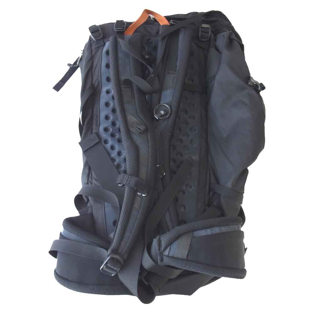 ARC'TERYX アークテリクス Axios 35 アクシオス 35 バックパック リュック ブラック系【中古】