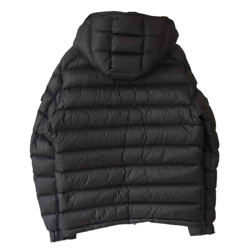 MONCLER モンクレール 国内正規品 MONTGENEVRE モンジュネーブル ダウン ジャケット ブラック系 2【中古】