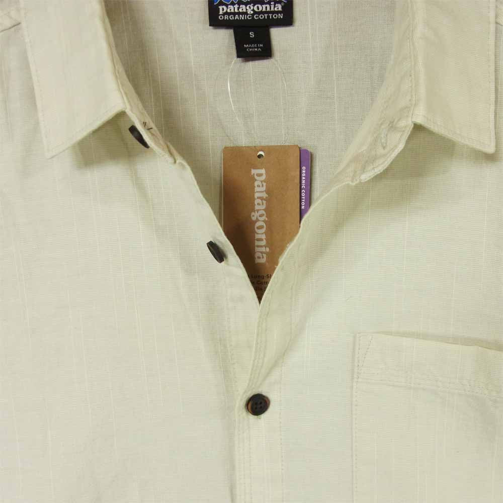 patagonia パタゴニア 51760 L/S ORGANIC COTTON SLUB POPLIN SHIRT ロングスリーブ オーガニック コットン スラブ ポプリン 長袖 シャツ ライトグレー系 S【新古品】【未使用】【中古】