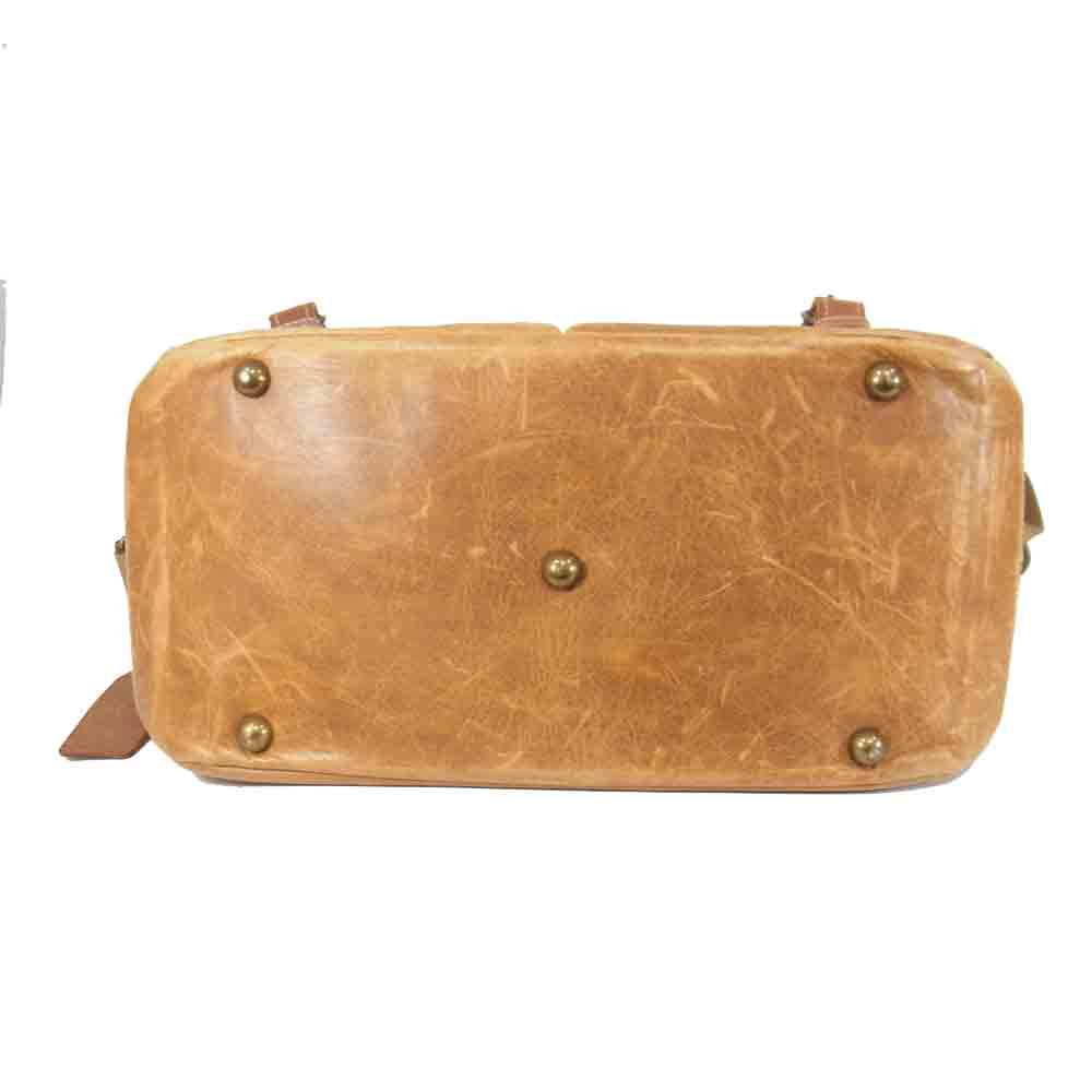 アクリュ レザー ショルダー カメラ バッグ ライトブラウン系【中古】