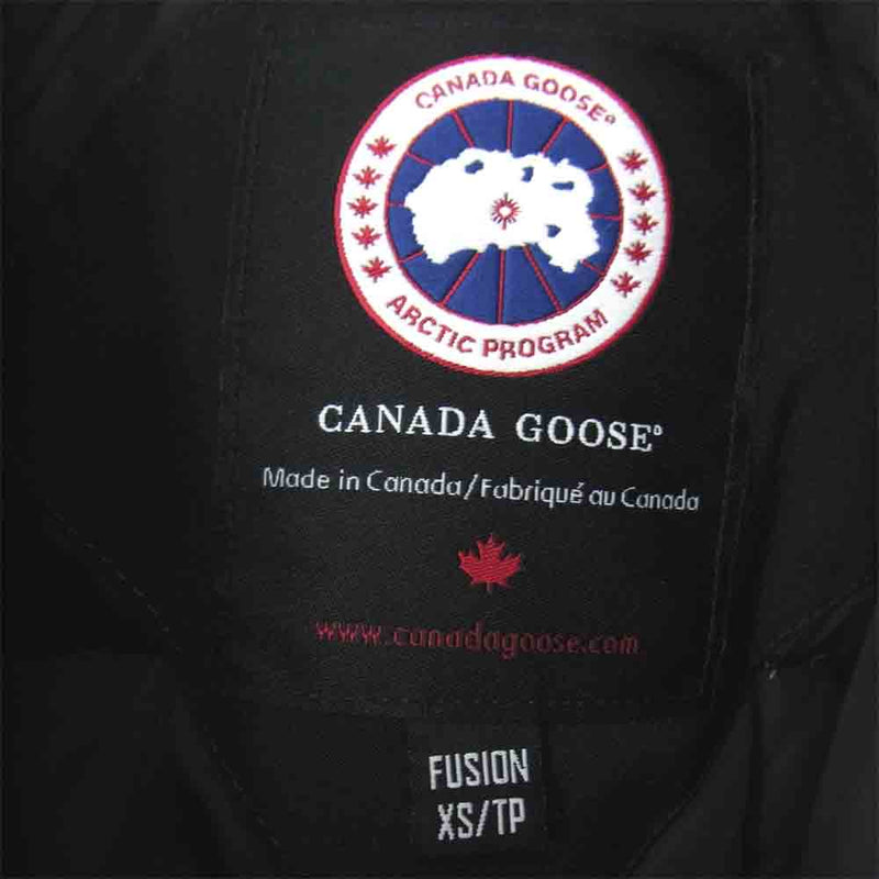 CANADA GOOSE カナダグース 2506LA KENSINGTON PARKA FF slimfit ケンジントン パーカー ブラック系 XS/TP【中古】