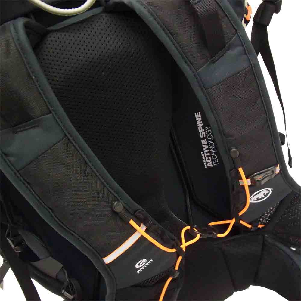 Mammut マムート 2530-00340-1268-1000 Ducan Spine 28-35 デュカン スパイン sanlight-black【新古品】【未使用】【中古】