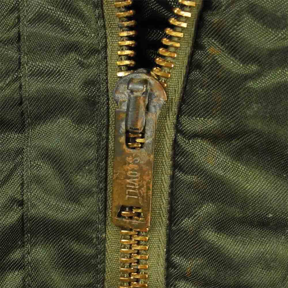 米軍 DLA100-78-C-0989 70's U.S.NAVY EXTREME COLD WEATHER IMPERMEABLE ALPHA社 ナイロンデッキジャケット グリーン系 M【中古】