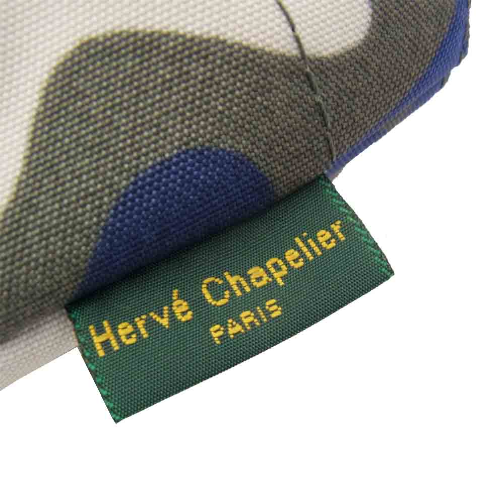 Herve Chapelier エルベ・シャプリエ 1927F ナイロン 舟型 ショルダーバッグ XS カモフラージュ グリブルー カモフラージュ × グリブルー【新古品】【未使用】【中古】