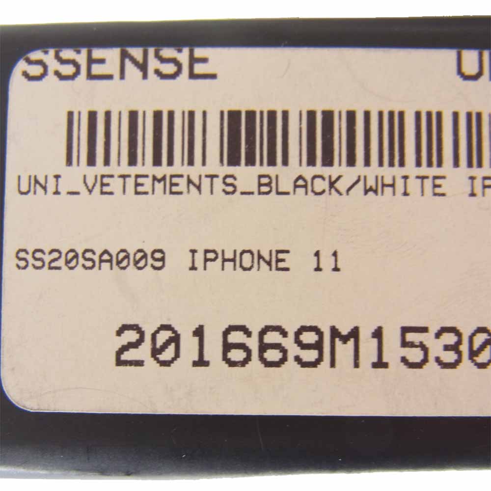 VETEMENTS ヴェトモン SS20SA009 ゴシック フォント アイフォン ケース IPHONE11 PROMAX　 ブラック系【中古】