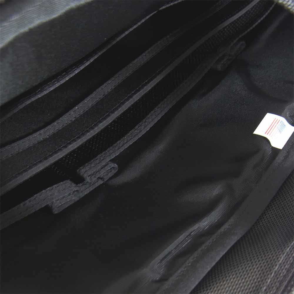 BRIEFING ブリーフィング BRF145219 NEO B4 LINER ネオ B4 ライナー ブリーフケース チャコール系【新古品】【未使用】【中古】