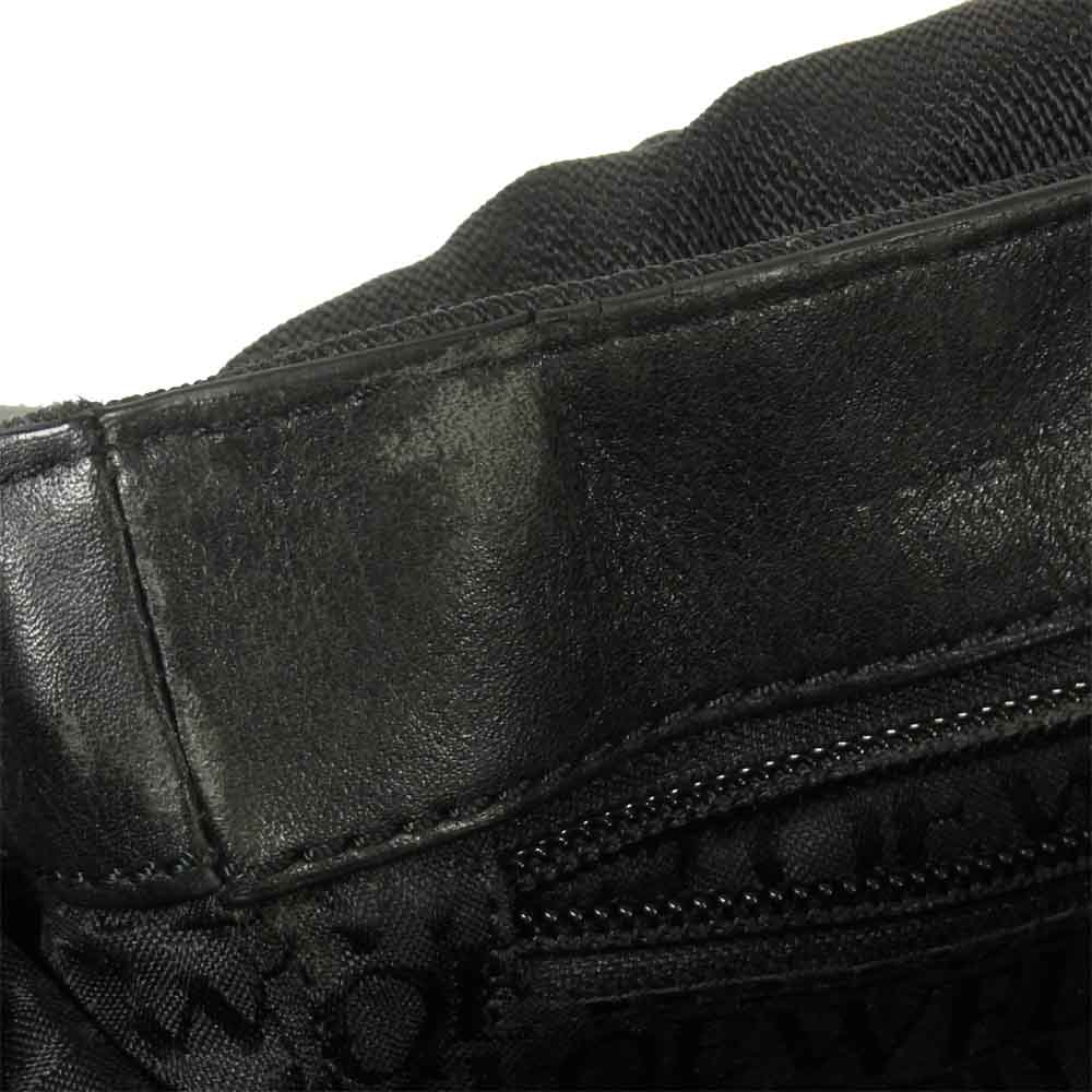 LOEWE ロエベ 裏地ロゴ ショルダー バッグ ブラック系【中古】