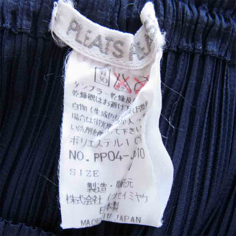 PLEATS PLEASE プリーツプリーズ PP04-JF610 ISSEY MIYAKE イッセイミヤケ プリーツ加工 ショート ハーフ パンツ ダークネイビー ダークネイビー系 4【中古】
