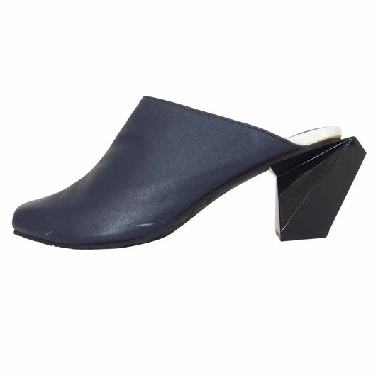 ISSEY MIYAKE イッセイミヤケ 132 5. スクエア ヒール ネイビー系 25cm【中古】