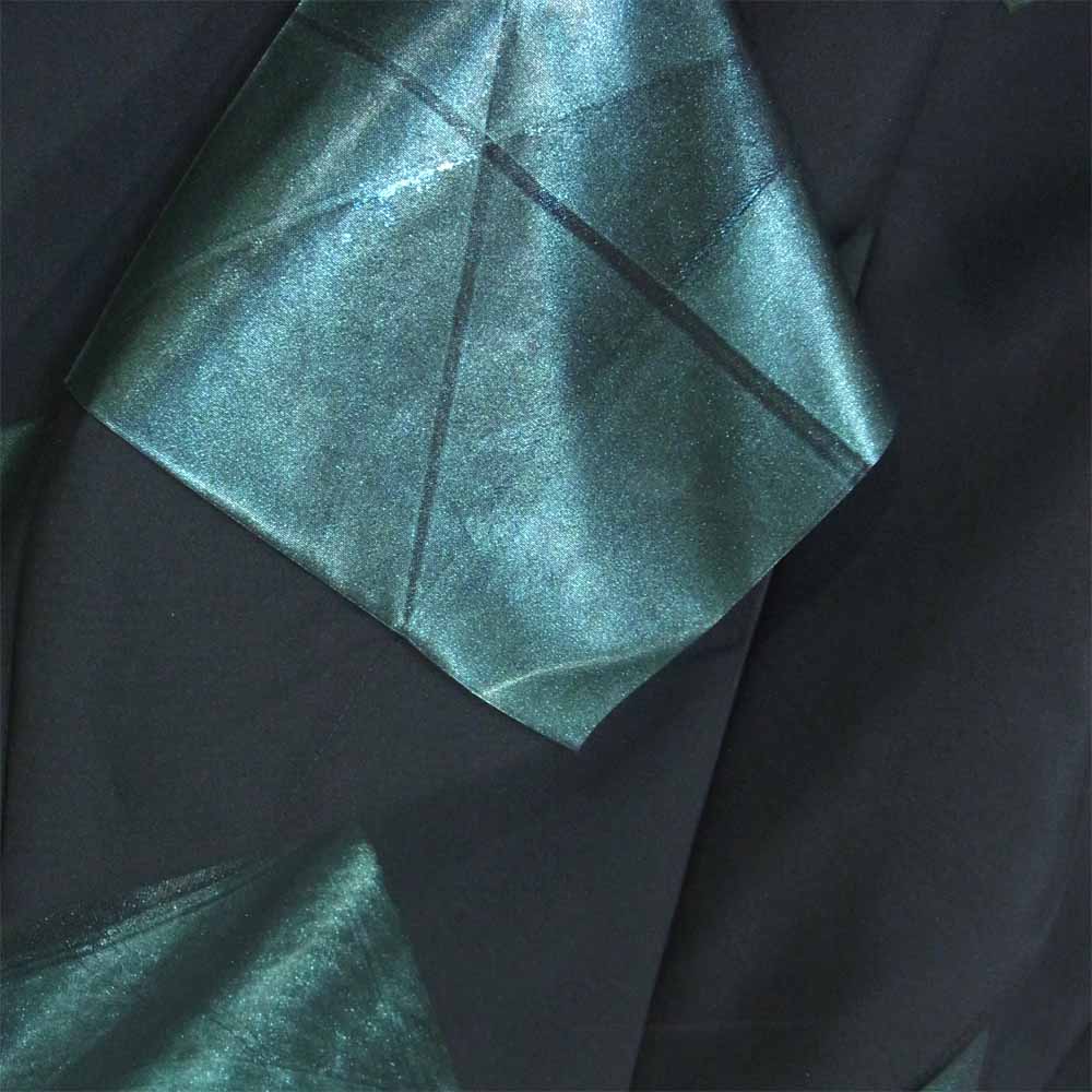 ISSEY MIYAKE イッセイミヤケ IL43FC803 132 5. 平面立体 変形パーカー 黒×緑系 3【美品】【中古】