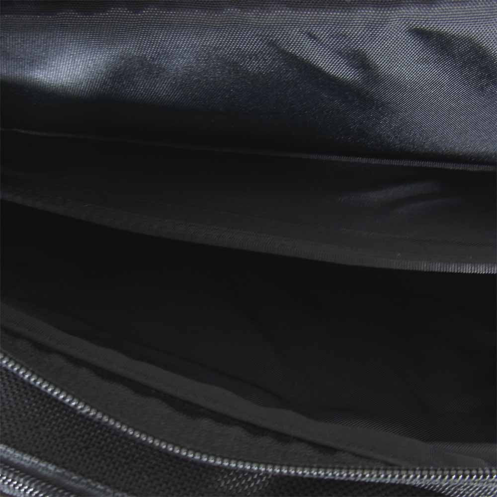BRIEFING ブリーフィング BRF117219 B4 OVER TRIP ビジネス バッグ ブラック系【極上美品】【中古】