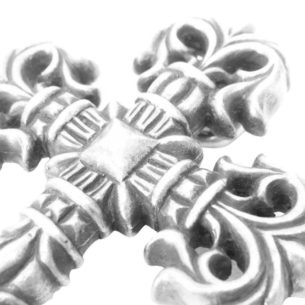 CHROME HEARTS クロムハーツ（原本無） フィリグリー クロス スモール ペンダント シルバー系【中古】