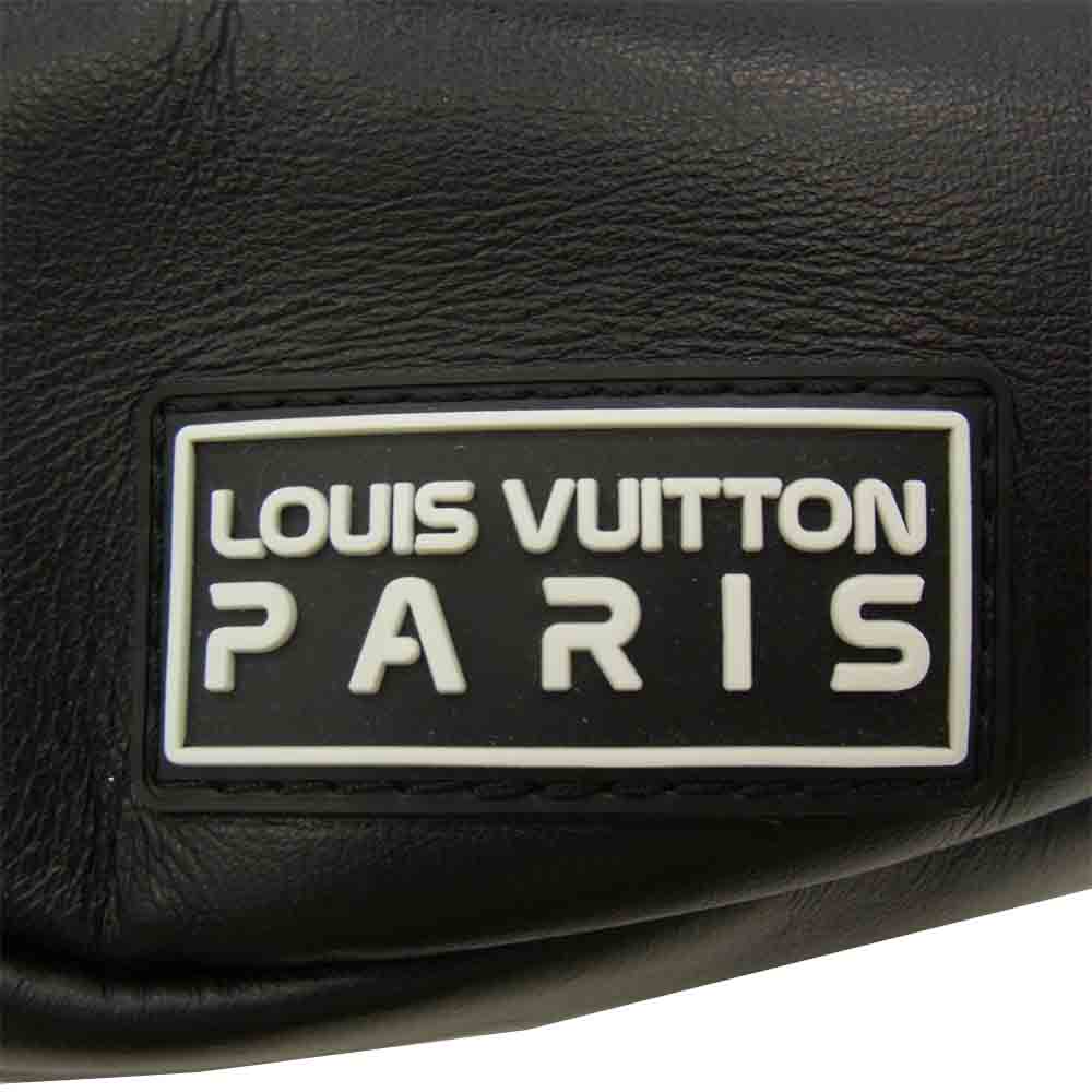 LOUIS VUITTON ルイ・ヴィトン 19SS M44444 モノグラム ギャラクシー ディスカバリー バムバッグ ブラック系 ホワイト系【極上美品】【中古】