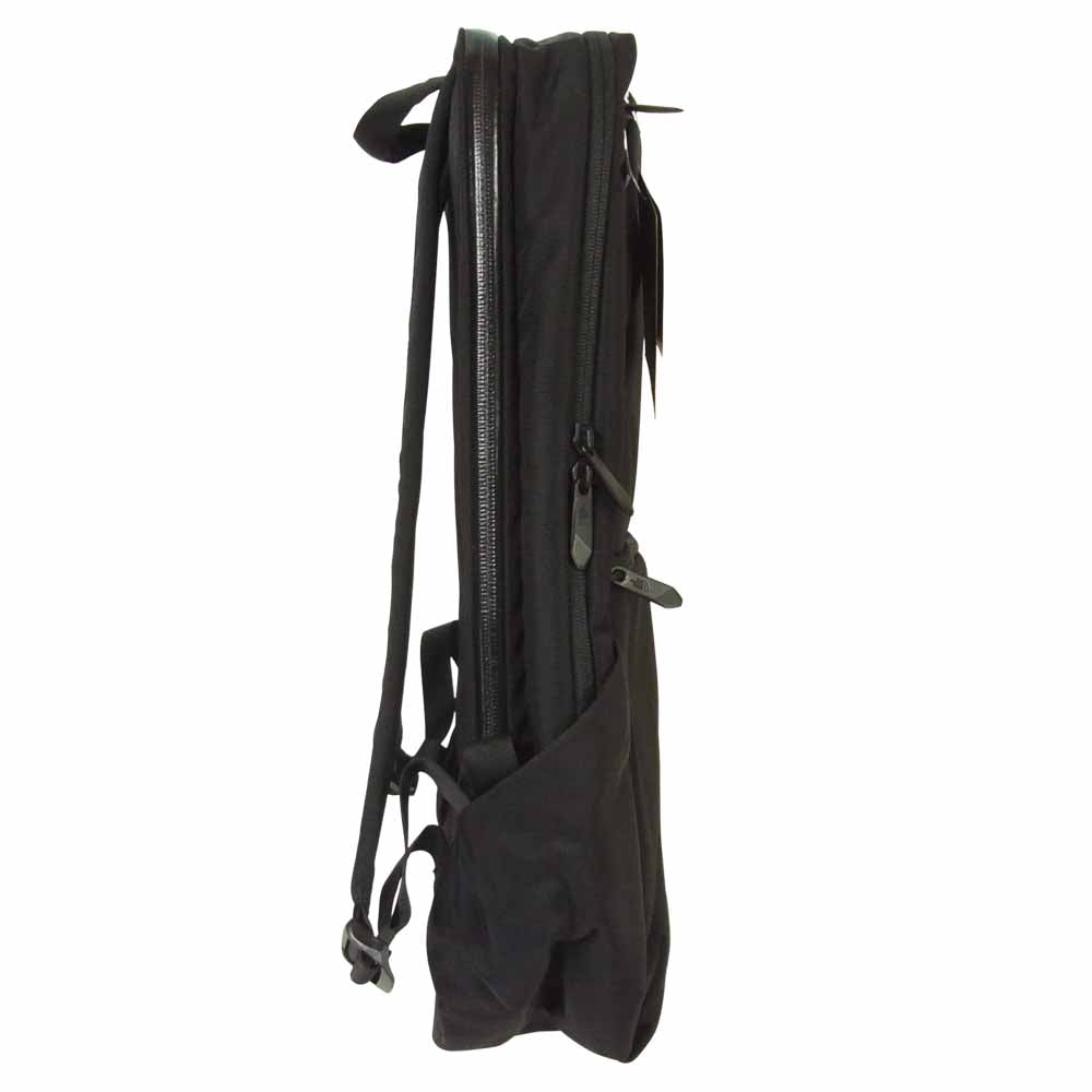 THE NORTH FACE ノースフェイス NM82054 国内正規品 Shuttle Daypack シャトル デイパック バックパック ブラック系 25L【新古品】【未使用】【中古】