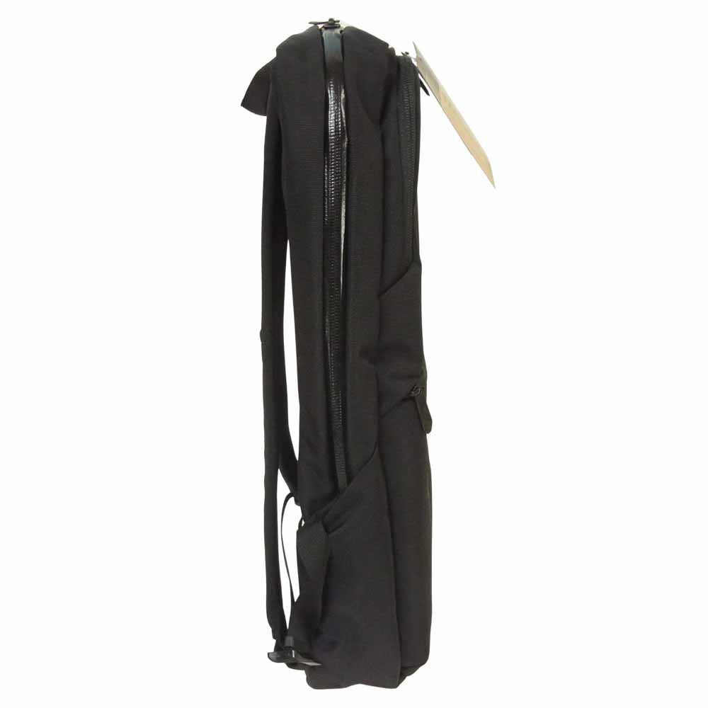 THE NORTH FACE ノースフェイス NM82055 国内正規品 Shuttle Daypack Slim シャトル デイパック スリム バックパック ブラック系 18L【新古品】【未使用】【中古】