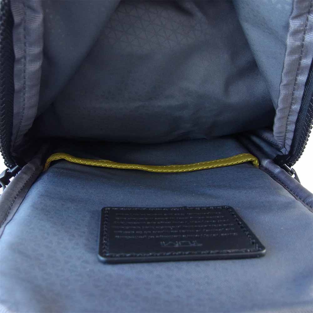 TUMI トゥミ 0798675D TAHOE BOZEMAN SLING タホ ボーズマン スリング ショルダー バッグ ブラック系【新古品】【未使用】【中古】