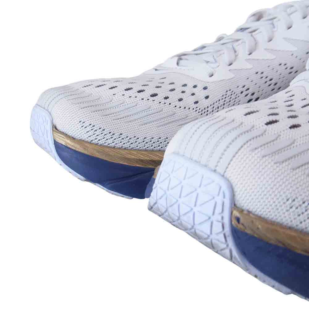 HOKA ONE ONE ホカ オネオネ 1110508 CLIFTON 7 クリフトン 7 スニーカー オフホワイト系 26【美品】【中古】