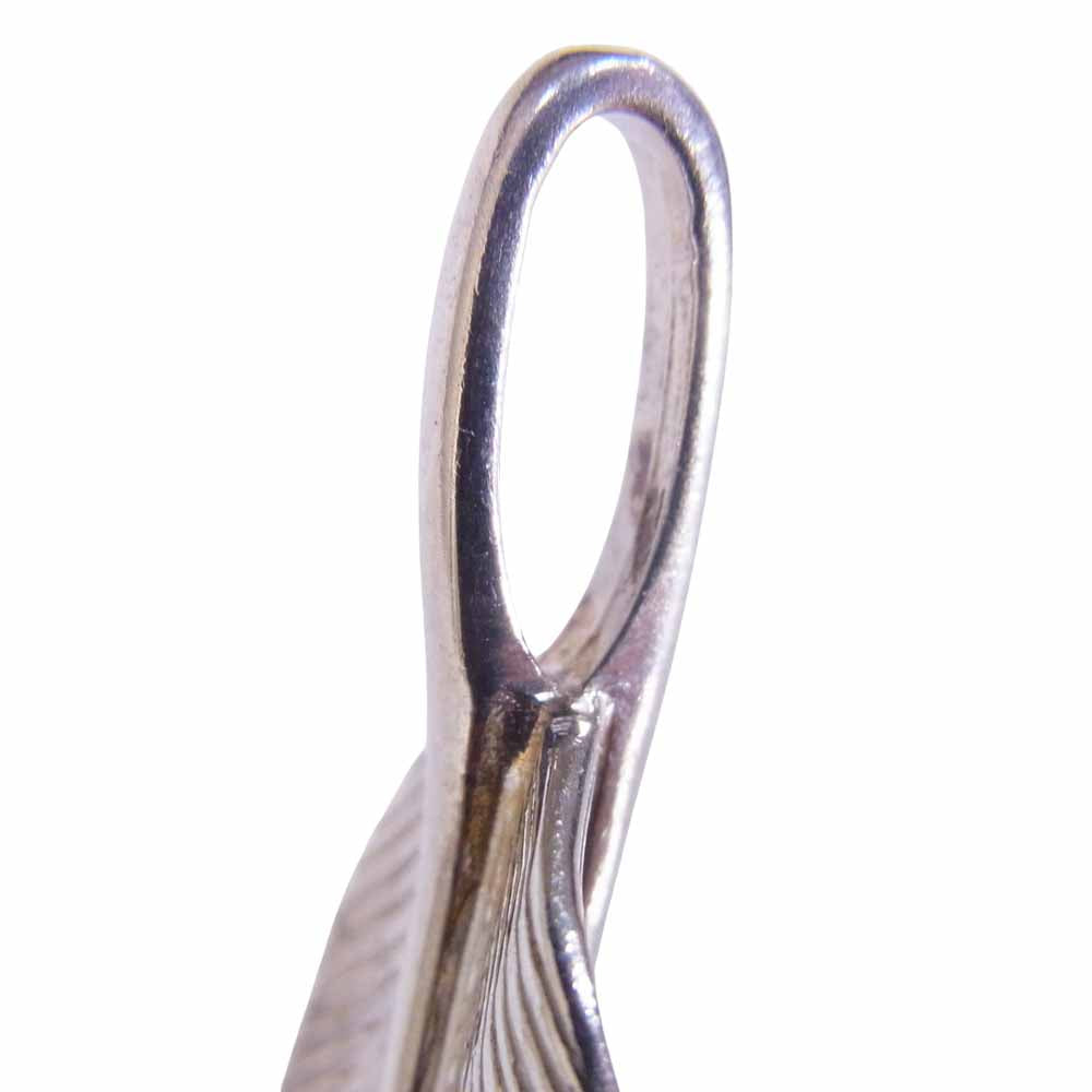 タディアンドキング 先金 剣先 フェザー 特大 左向き ペンダント トップ シルバー系【中古】