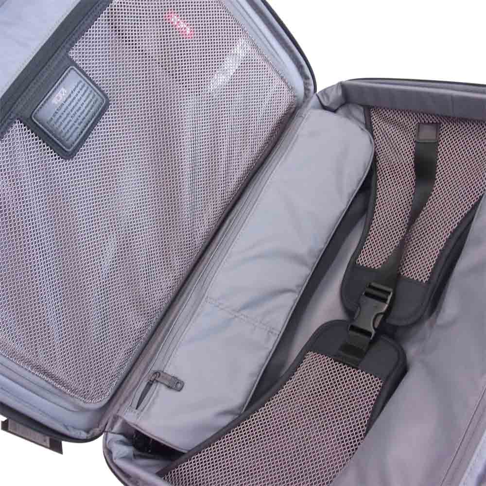 TUMI トゥミ 022060D2 INTERNATIONAL EXP 4 WHEEL CARRY-ON キャリーオン キャリーケース ブラック系【新古品】【未使用】【中古】