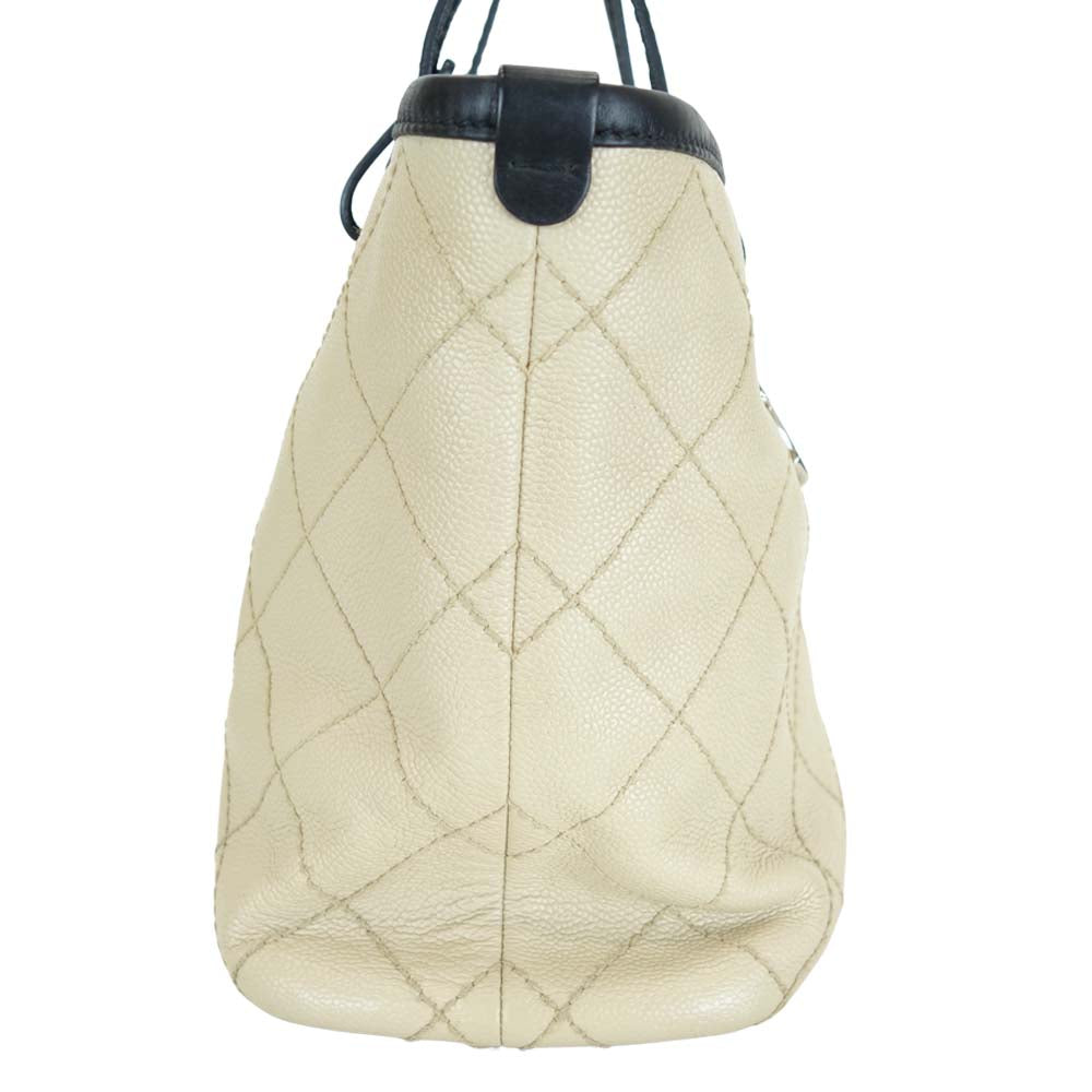 CHANEL シャネル A92211 オンザロード キャビアスキン ワイルド 