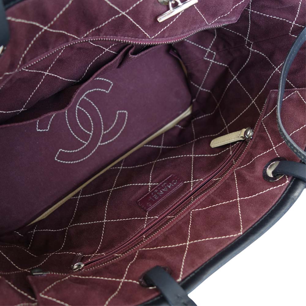 CHANEL シャネル A92211 オンザロード キャビアスキン ワイルドステッチ ポーチ付き トートバッグ ベージュ系【中古】