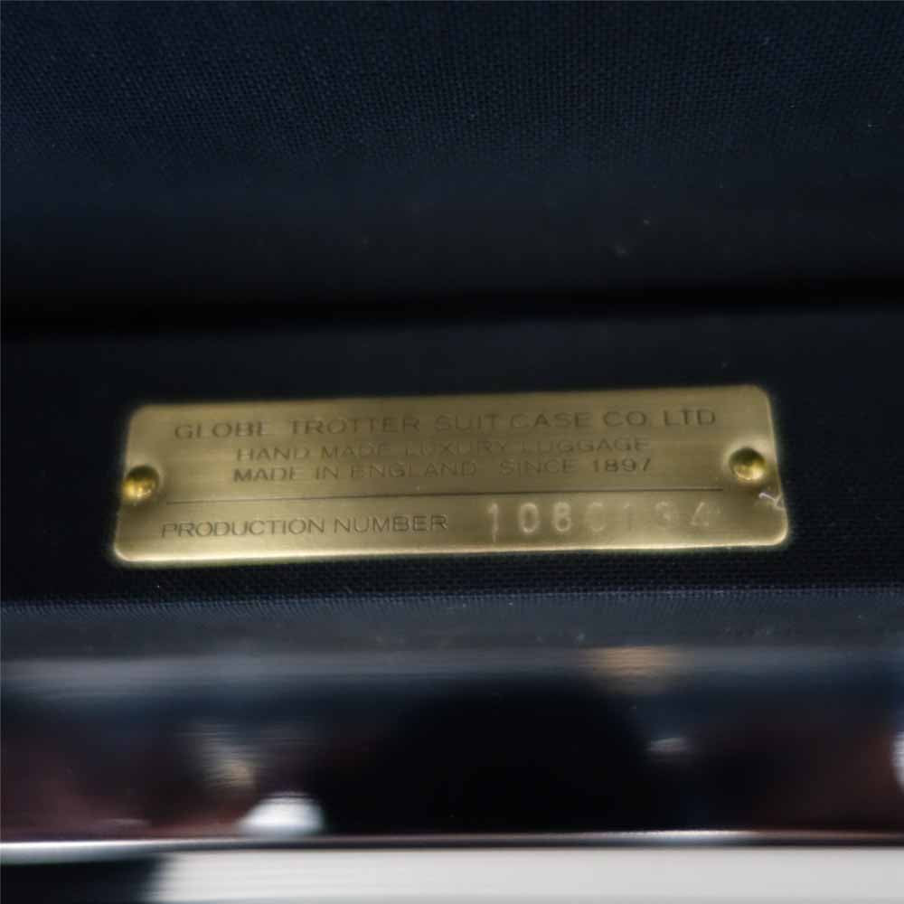 Sacai サカイ × GLOBE TROTTER グローブトロッター 17AW Luggage スーツケース キャリーケース ビジネスバッグ シルバー系【極上美品】【中古】