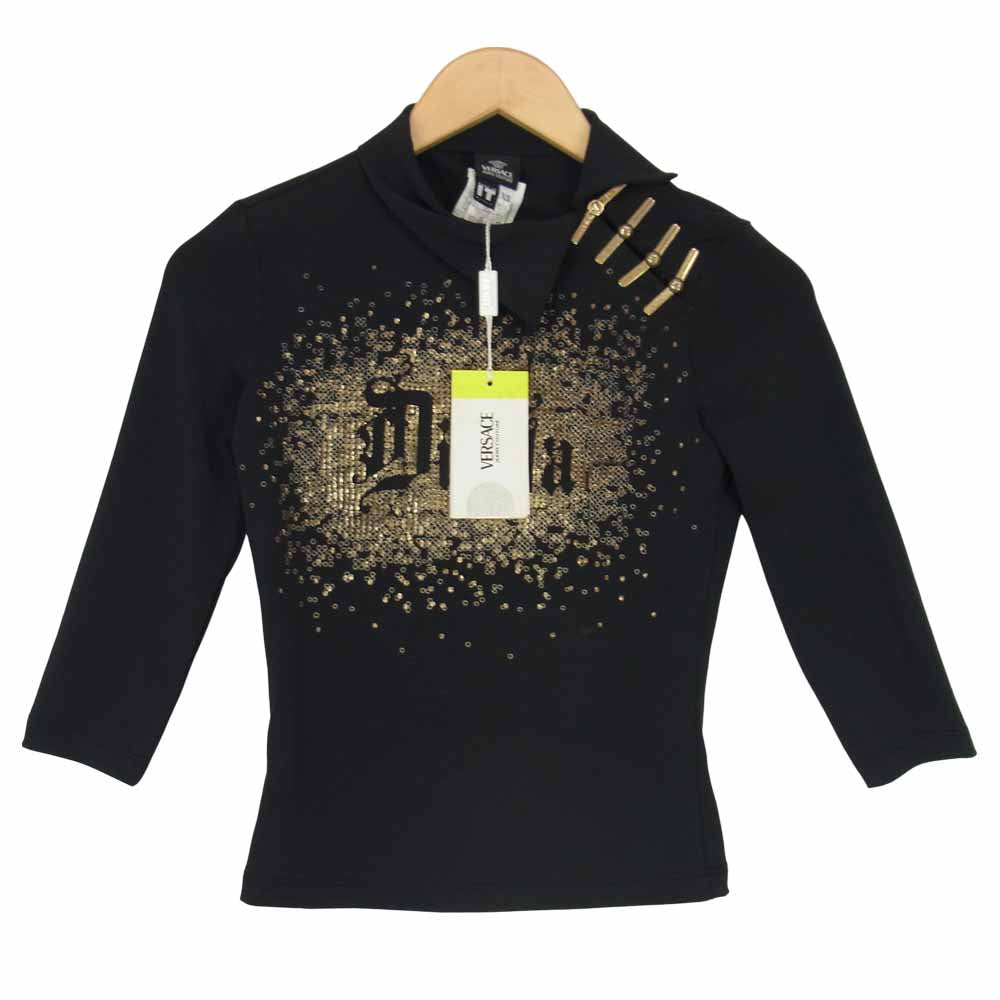 VERSACE ヴェルサーチ 055-75-37108 MADE IN ITALY 金具 プレート 装飾 カットショルダー デザイン カットソー ブラック系 XS【新古品】【未使用】【中古】