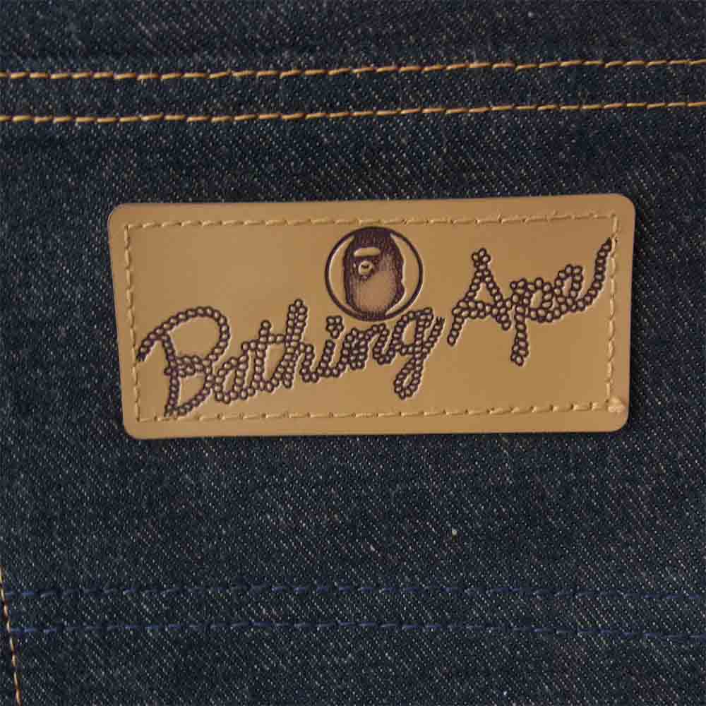A BATHING APE アベイシングエイプ ボタンフライ デニム パンツ インディゴブルー系 L【美品】【中古】