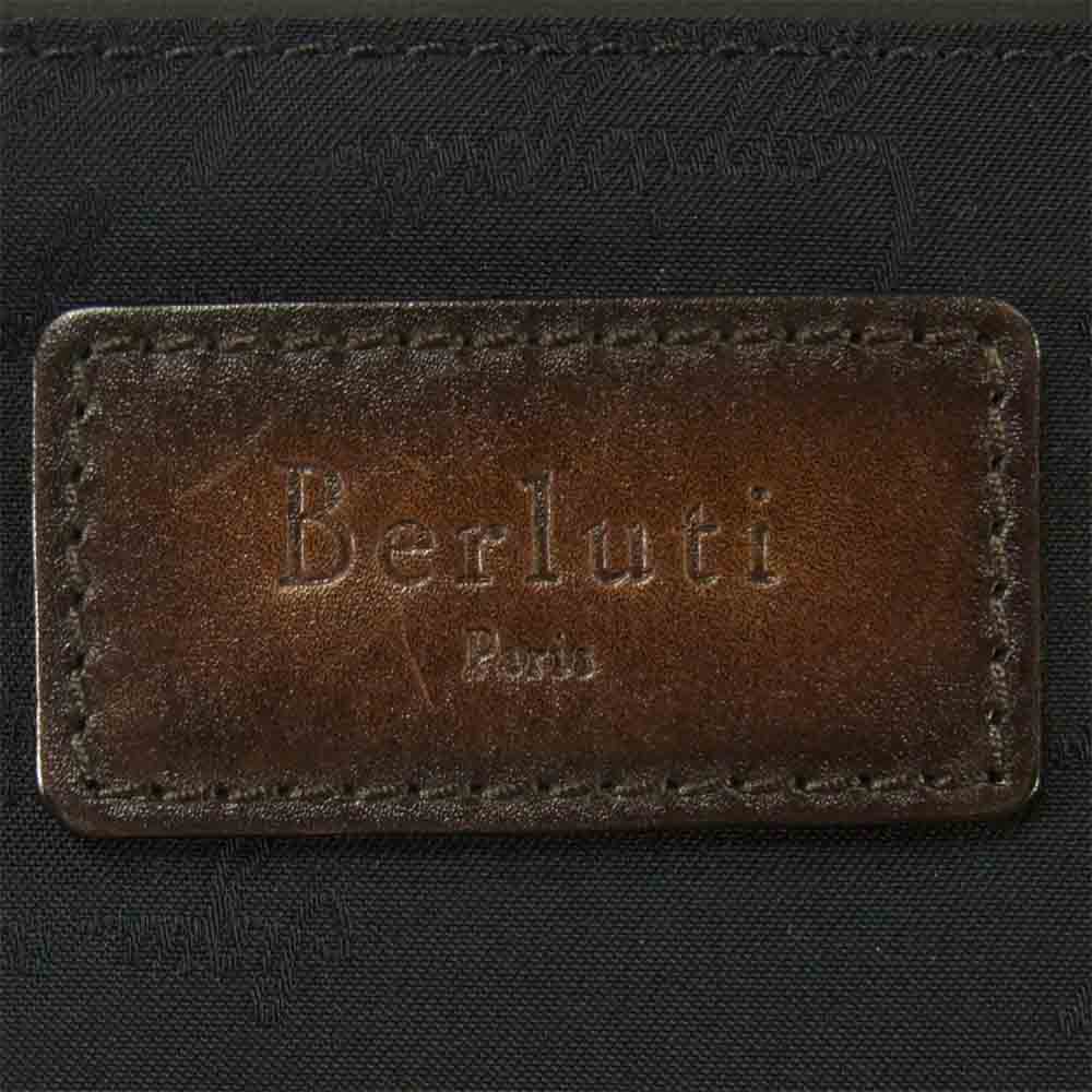 Berluti ベルルッティ カリグラフィ クロス ボディ バッグ U1128 イタリア製 ブラック系【極上美品】【中古】