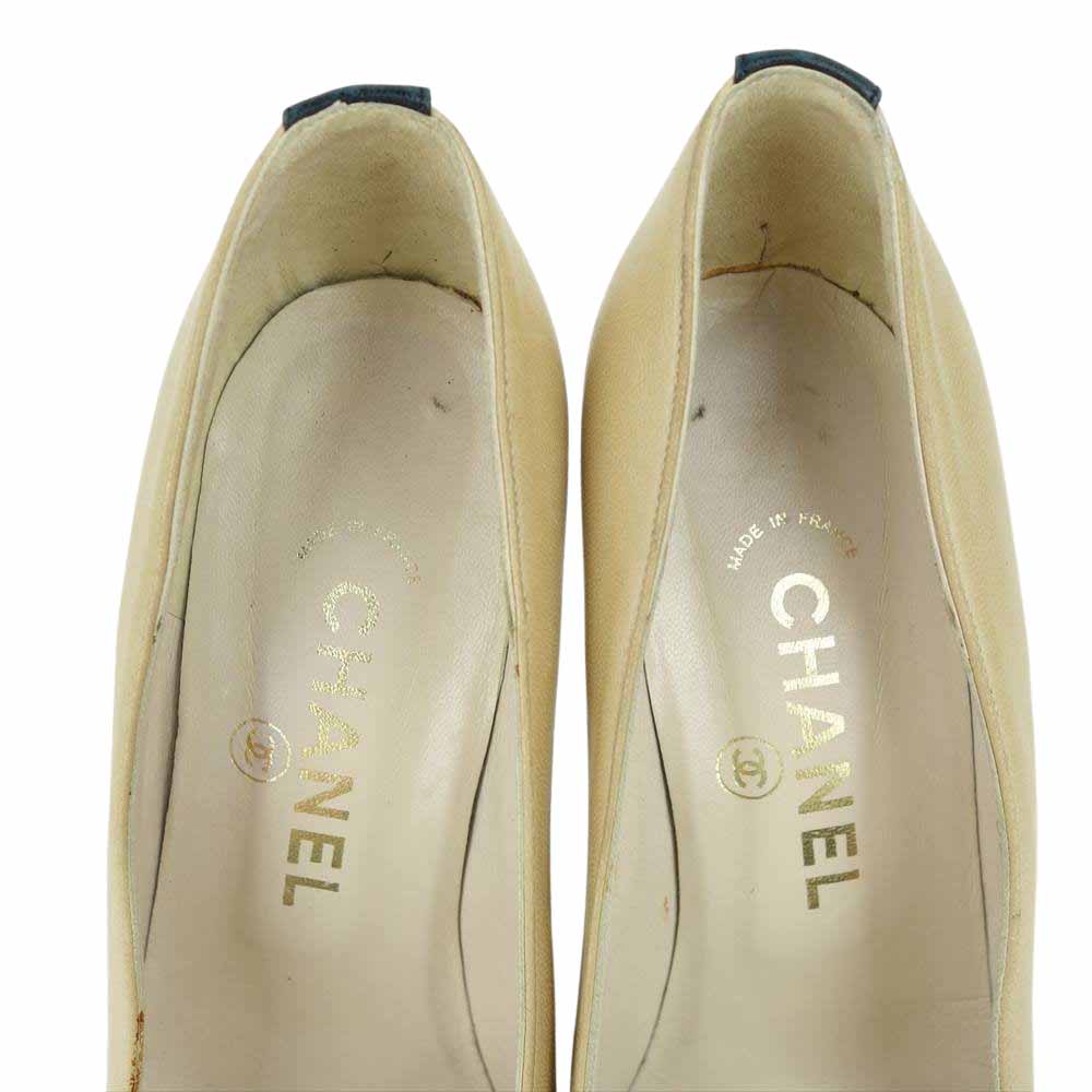 CHANEL シャネル バイカラー ライン パンプス ベージュ系 36 1/2【中古】