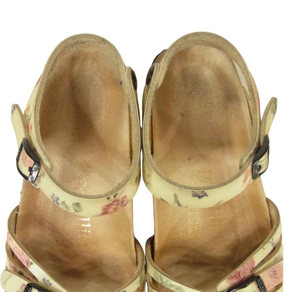 BIRKENSTOCK ビルケンシュトック Papillio パピリオ Mayari マヤリ オイルドレザー 花柄 サンダル ベージュ系 サイズ表記無し 実寸23.5cm【中古】