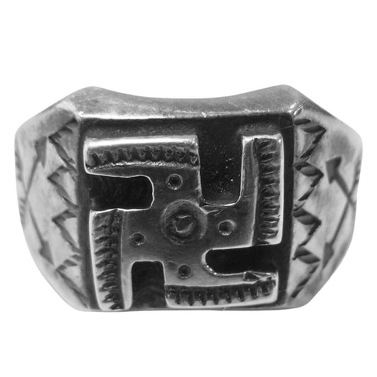 LARRY SMITH ラリースミス SWASTIKA RING スワスティカ リング シルバー系 19号程度【中古】