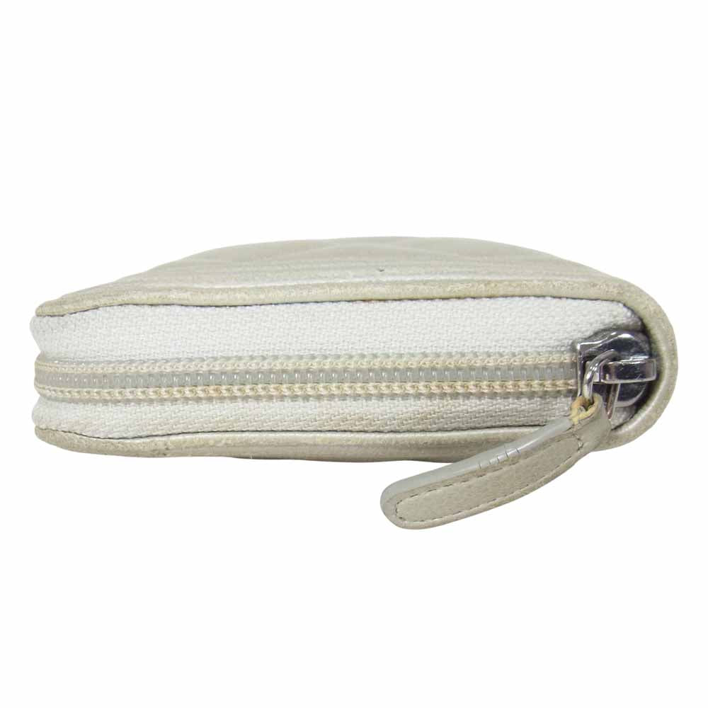 CHANEL シャネル  A80815 ボーイシャネル マトラッセ キャビアスキン ラウンド ジップ ファスナー 長財布 グレー系【中古】