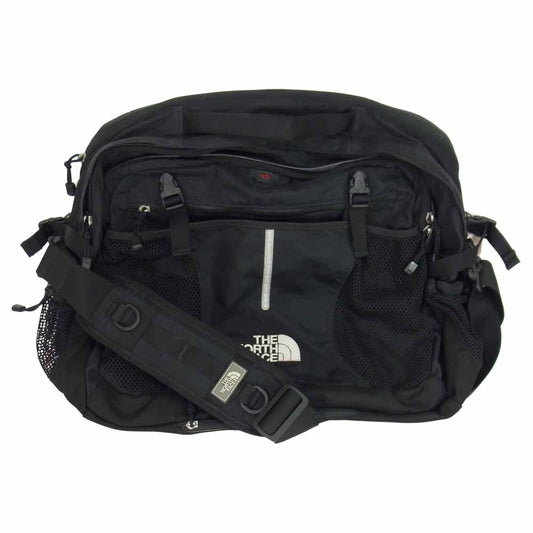 THE NORTH FACE ノースフェイス OFFSITE オフサイト ショルダー バッグ ブラック系【中古】