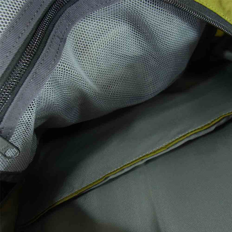 ロウアルパイン 670-1132025 Adventurer Daypack デイパック バックパック カーキ系 F【新古品】【未使用】【中古】