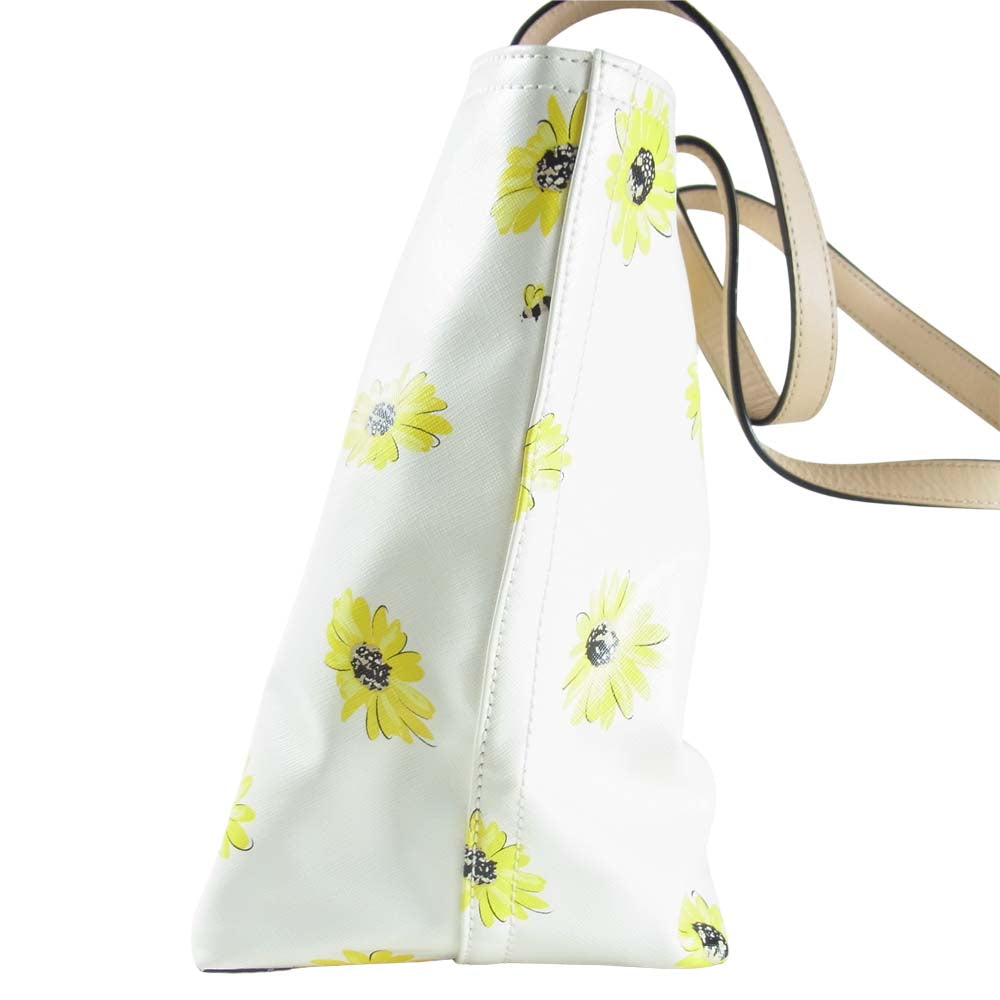 Kate Spade ケイトスペード OOPS A DAISY フラワー 総柄 トート バッグ 花柄 ロゴ ホワイト系【中古】