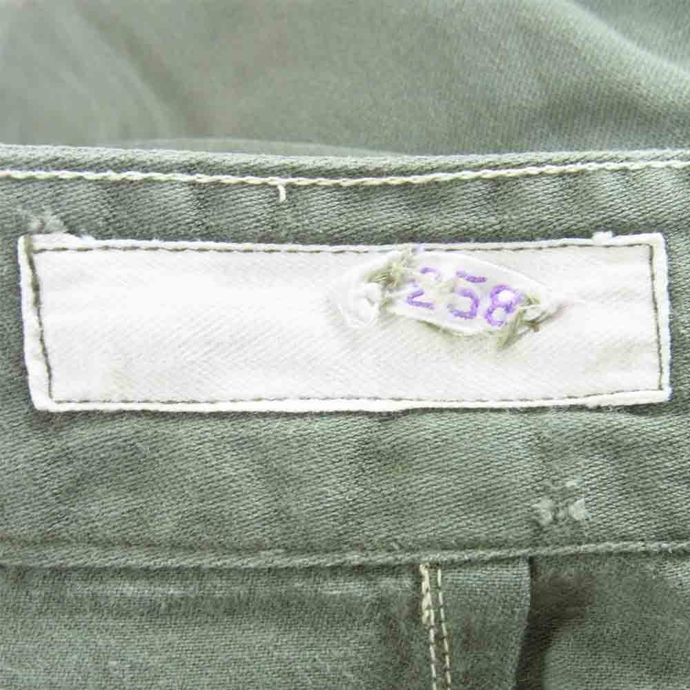 フランス軍 ヴィンテージ M-64 ミリタリー カーゴ パンツ 258 カーキ系 表記無し【中古】