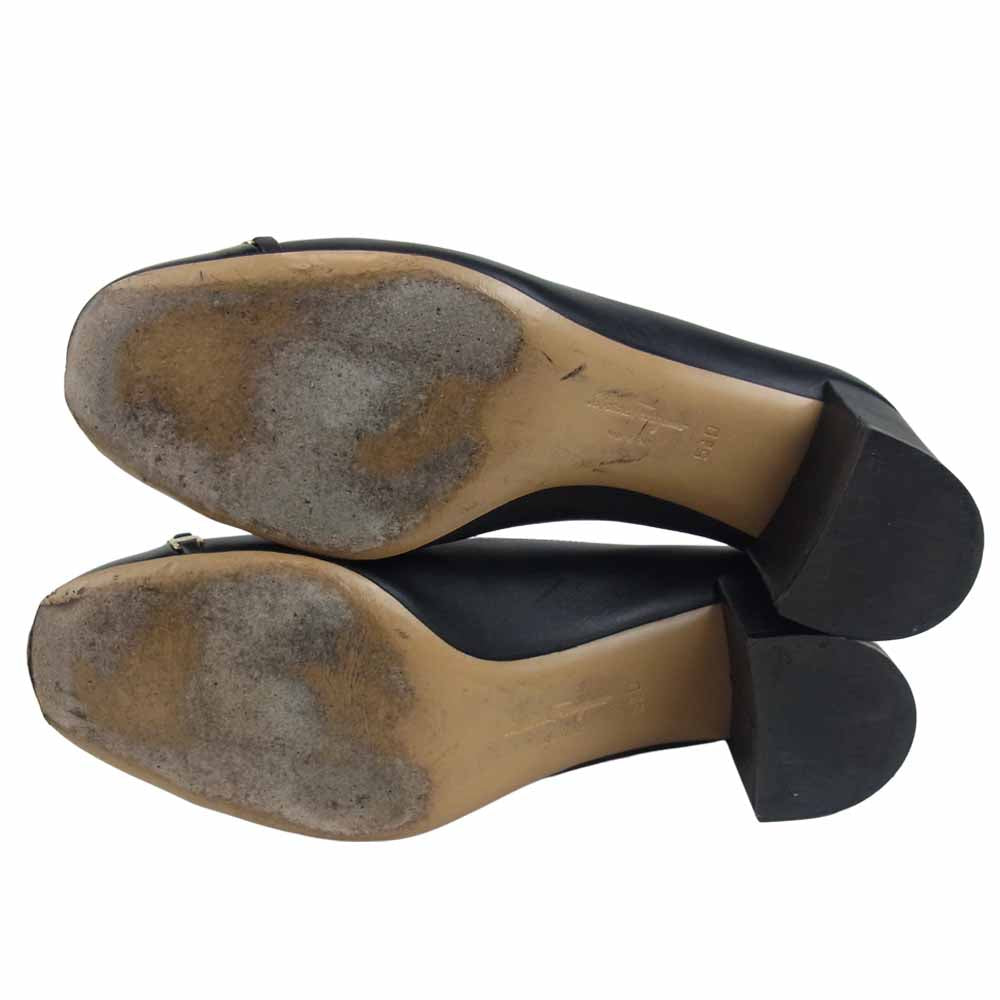 Salvatore Ferragamo サルヴァトーレフェラガモ 704010 AVELLA パンプス ブラック系 5.5【中古】