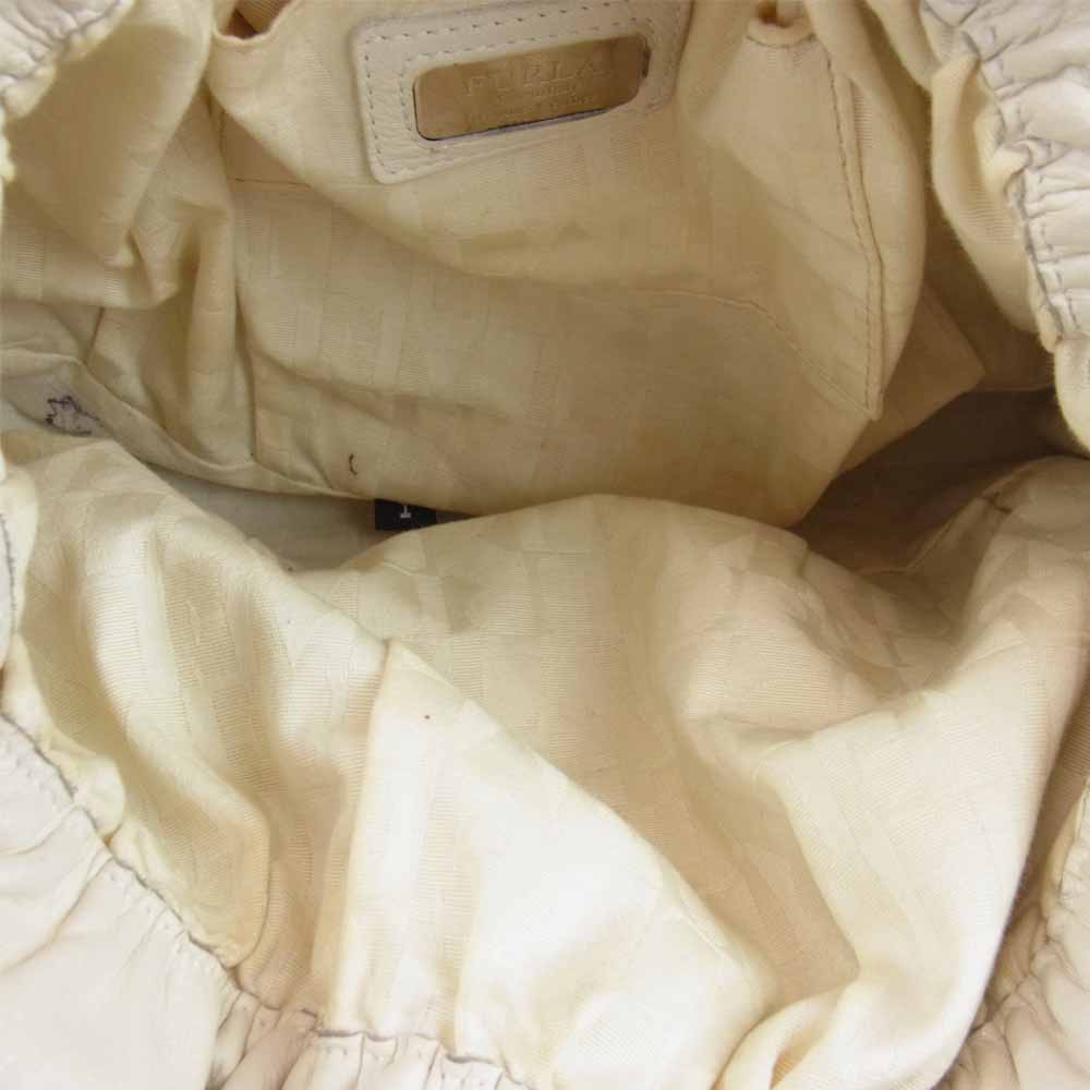 Furla フルラ チャーム リボン レザー バッグ アイボリー系【中古】
