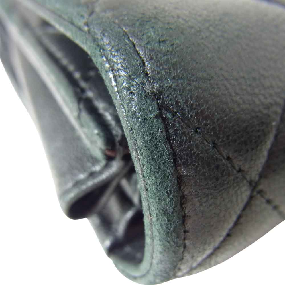 CHANEL シャネル AP0241 マトラッセ ココマーク キルティング 長財布 ブラック系【中古】